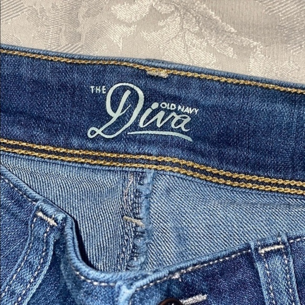 Old‎ navy women’s diva denim capris size 2 - Picture 4 of 8